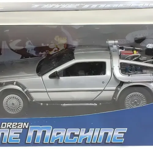 Delorean Volver al futuro 2 a escala