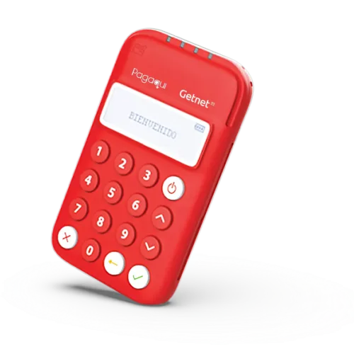 Terminal Pagaqui Go en funcionamiento procesando pago con tarjeta contactless o chip
